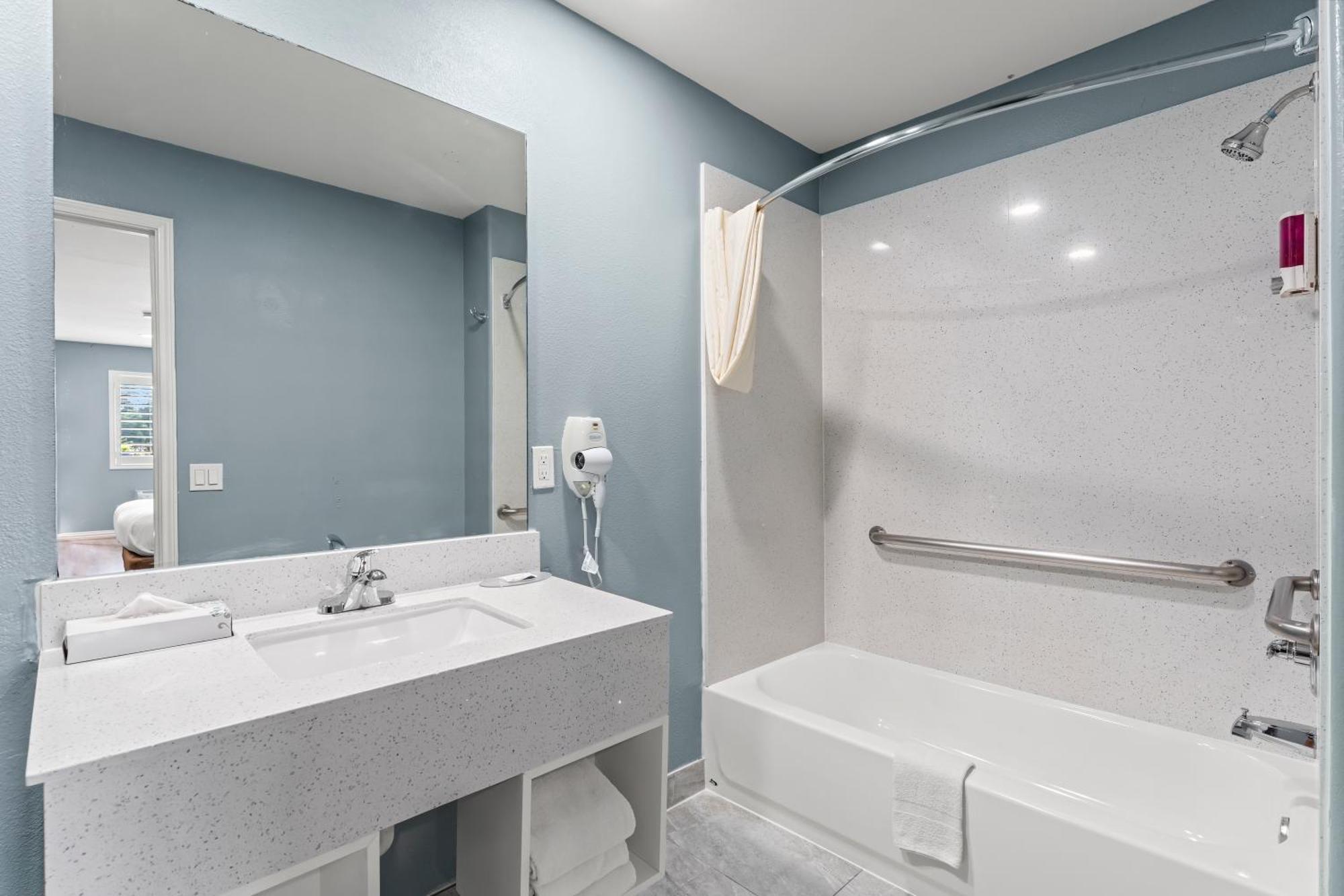 Executive Inn & Suites מגנוליה מראה חיצוני תמונה